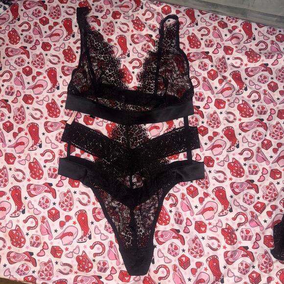 Victoria's Secret Size Medium sexy cutout lingerie black NWT - Picture 8 of 12